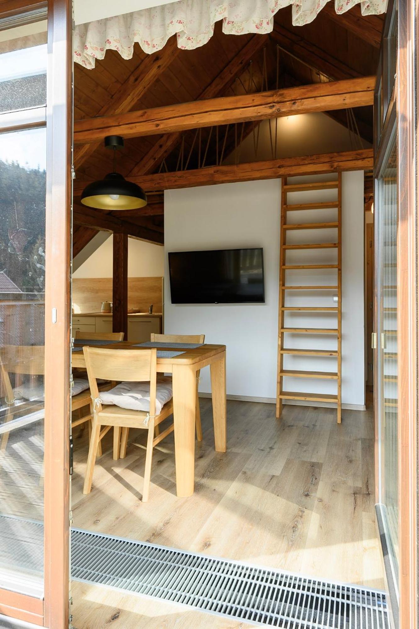 Apartmany Mezivodi Kycera Exterior foto